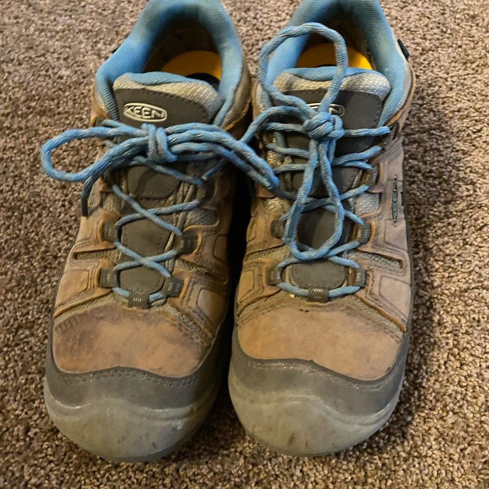 Keen Tan and Blue Outdoor Shoes